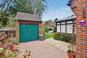 Photo 12- click for photo gallery